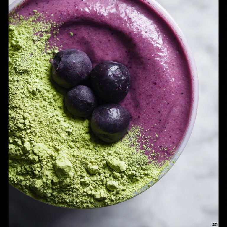 Wild Blueberry Vanilla Matcha Smoothie Recipe