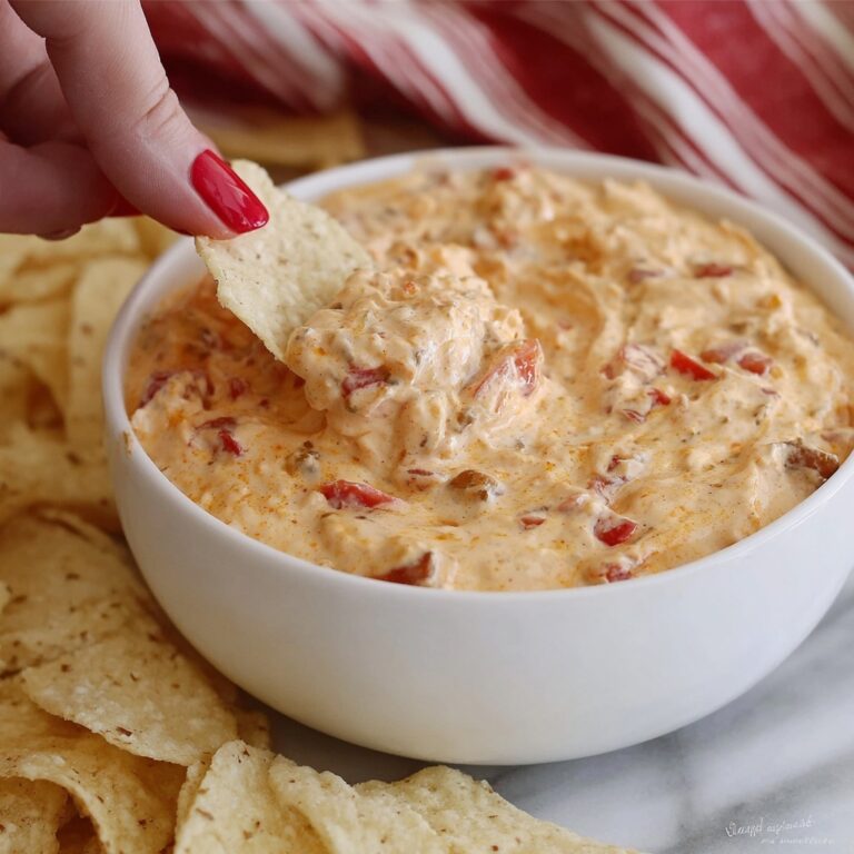 Rotel Dip with Ground Beef, Velveeta, and Taco Seasoning Recipe