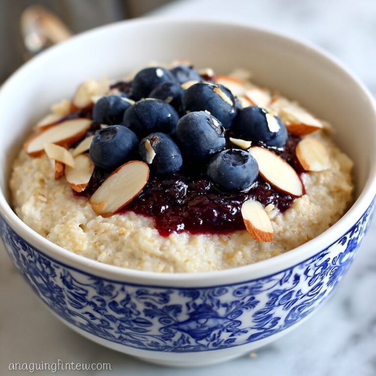 Creamy Blueberry Cinnamon Overnight Oats in the Slow Cooker Recipe
